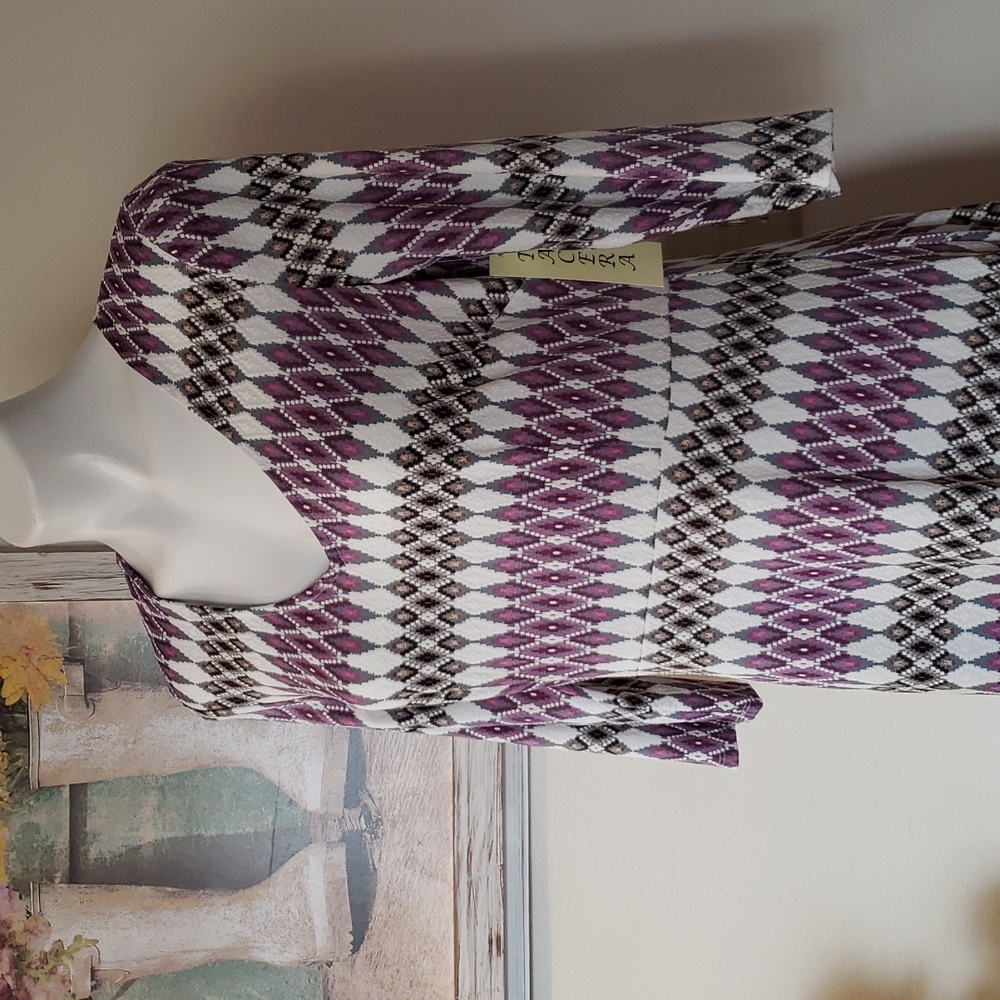 Tacera Dress - Picture 2 of 11